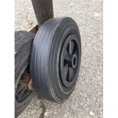 Roue plastique 