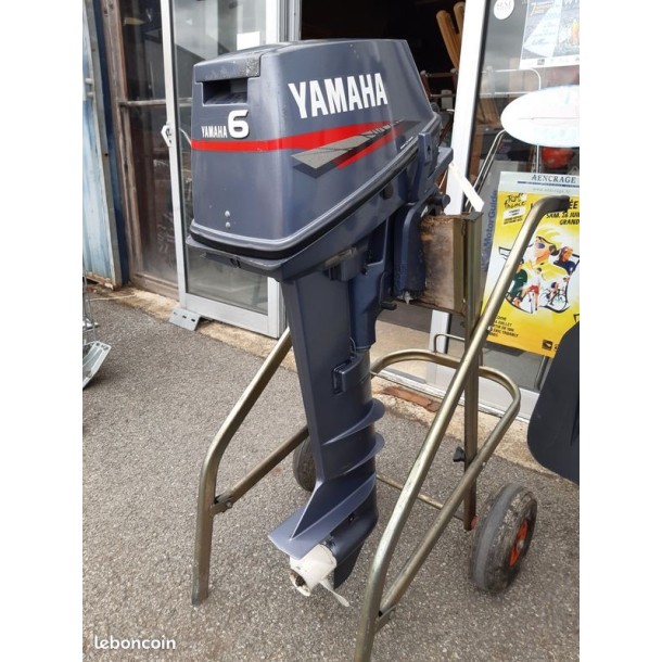 Moteur Yamaha 6CV 2 Temps Bicylindres