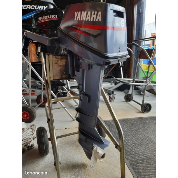 Moteur Yamaha 6CV 2 Temps Bicylindres