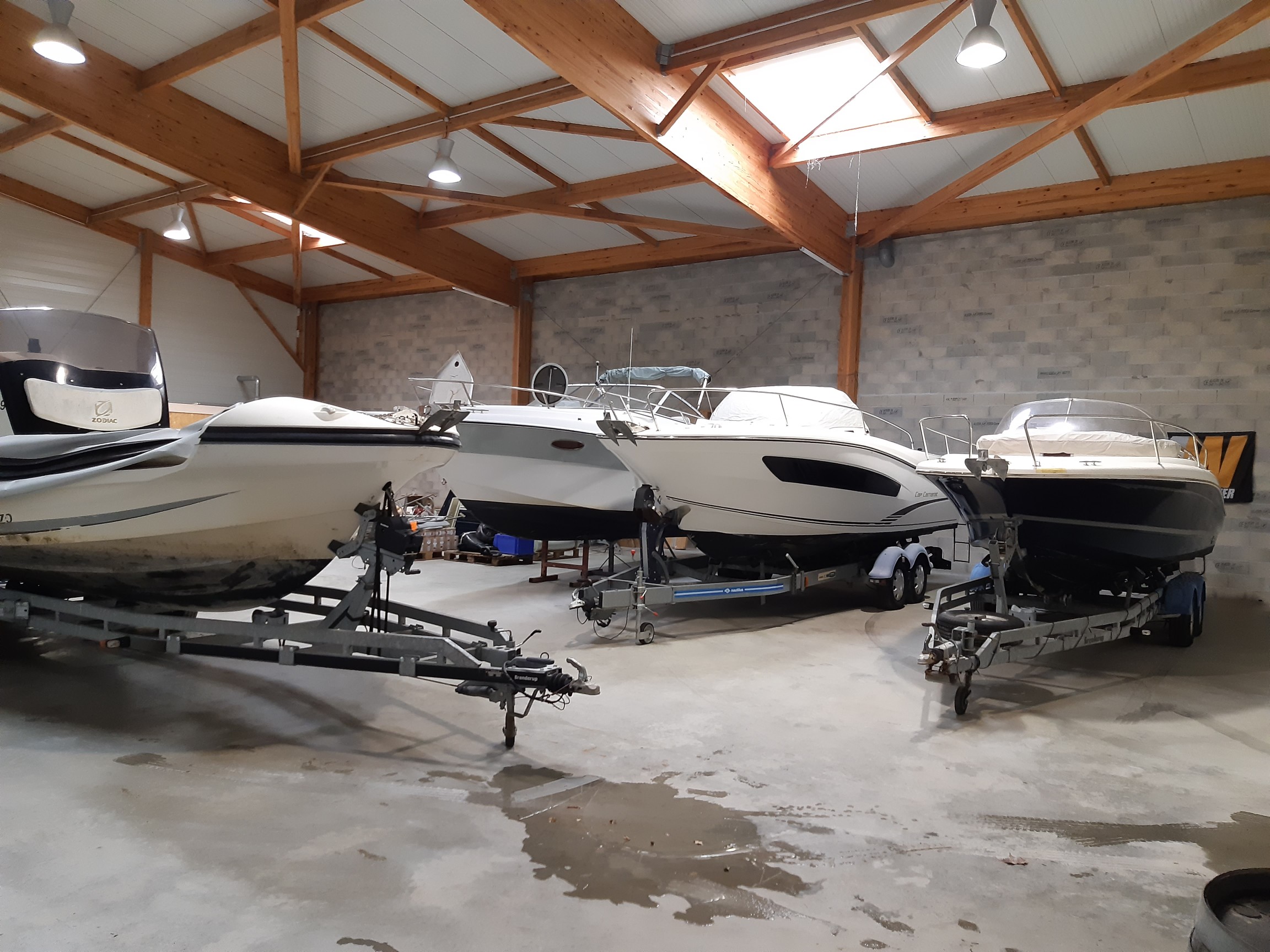 Local stockage bateaux